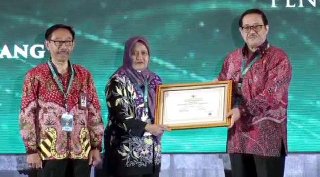 Pemkab Tangerang Terima Dua Anugerah Meritokrasi KASN