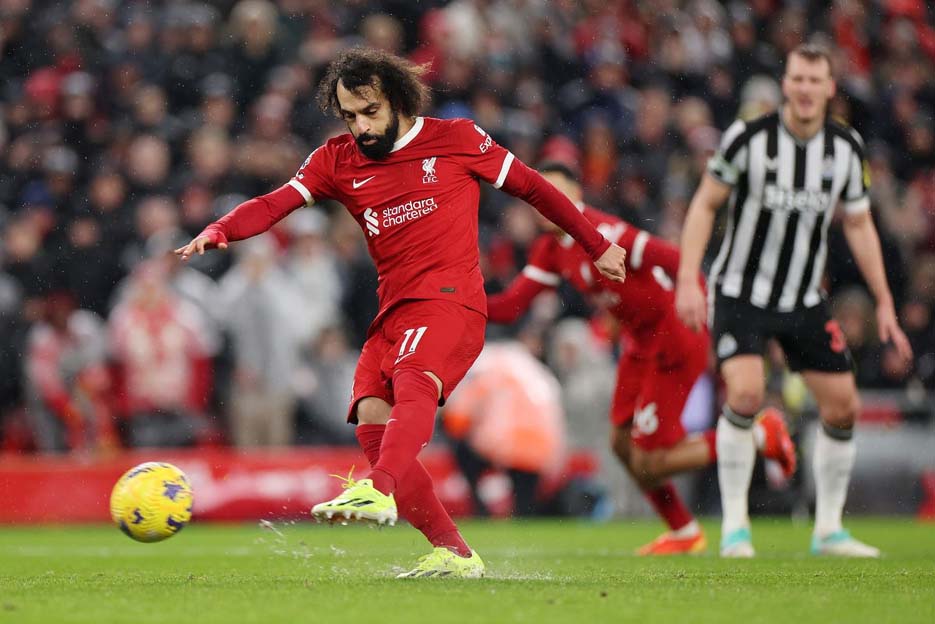 Liverpool Mengalahkan Newcastle United 4-2 di Awal Tahun