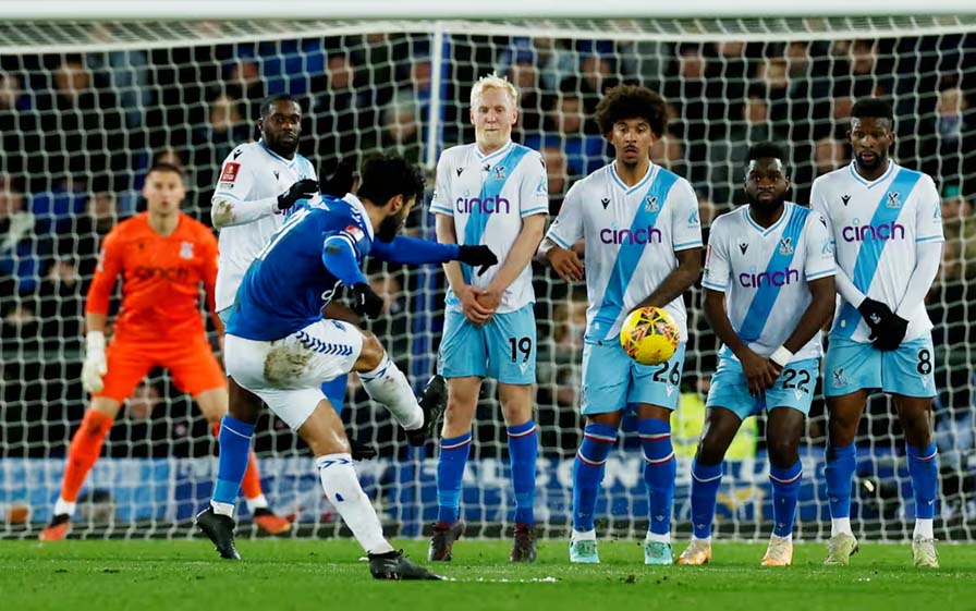 Andre Gomes Bawa Everton Menang 1-0 Atas Crystal Palace