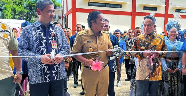 Pj Gubernur Banten Resmikan Sarpras Pendidikan 3 SMK Negeri