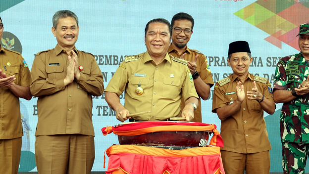 Pj Gubernur Banten Resmikan Sejumlah RKB dan Sarpras Pendidikan