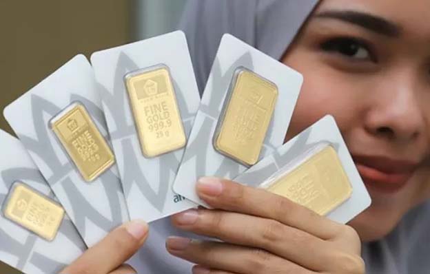 Harga Emas Antam Turun Menjadi Rp1.123.000 Per Gram