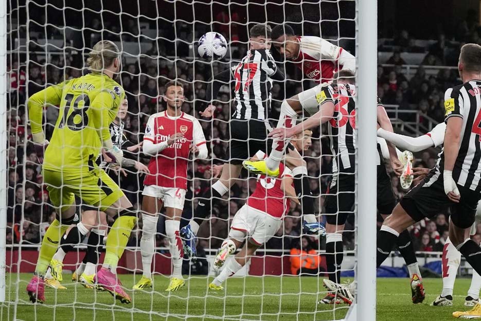 Arsenal Raih Kemenangan Dominan 4-1 Atas Newcastle United