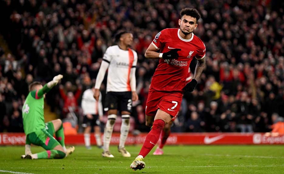 Liverpool Beri Kekalahan Telak Luton Town 4-1 di Liga Premier