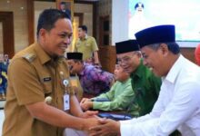 Pj Wali Kota Tangerang Teken NPHD Keagamaan Tahun 2024