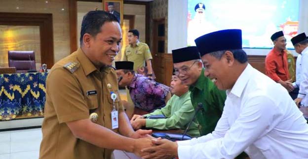 Pj Wali Kota Tangerang Teken NPHD Keagamaan Tahun 2024