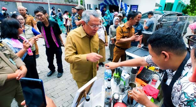 Walikota Benyamin Resmikan ABK UMKM Mart di Pondok Pucung