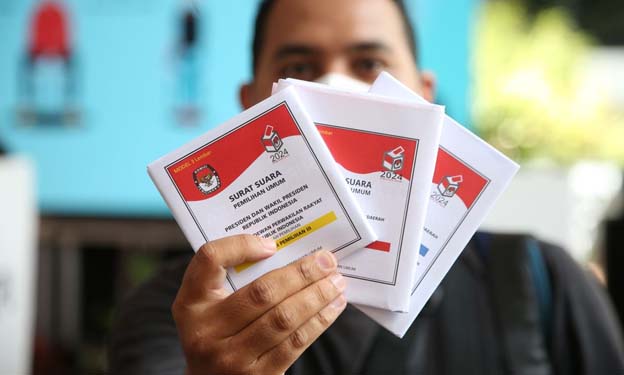 Kenali Jenis dan Warna Surat Suara Pemilihan Umum 2024