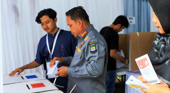 Pj Walikota Tangerang Gunakan Hak Pilihnya di Jakarta Timur