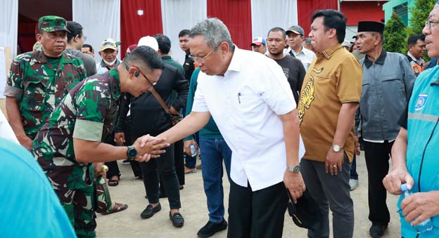 Benyamin Tinjau Pemungutan Suara Susulan di Pondok Aren