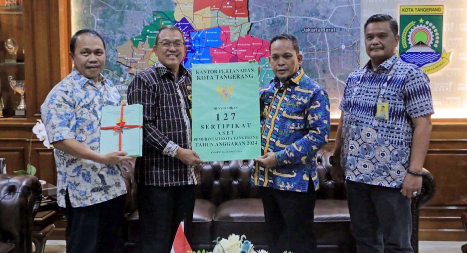 Terima 150 Sertipikat Aset, Pemkot Siap Mengulang Capaian Sertifikasi BMD Terbanyak se-Indonesia