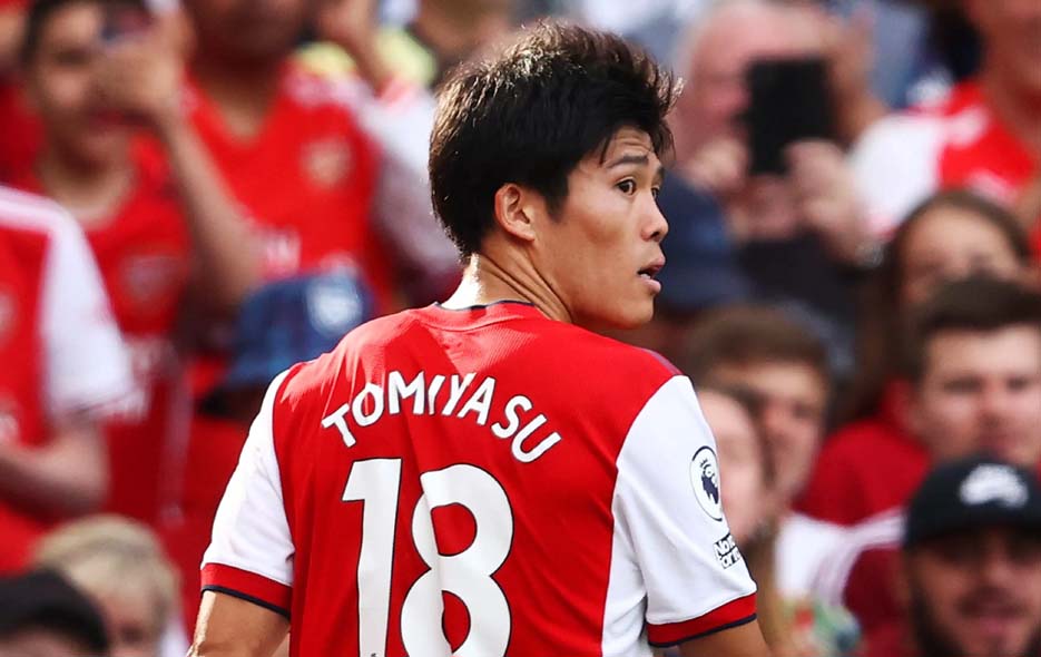Takehiro Tomiyasu Tandatangani Kontrak Baru dengan Klub Arsenal