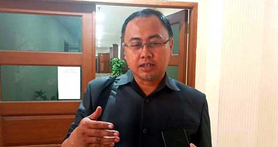 Anggota DPRD Kawal Pembangunan Alun-Alun di Kecamatan Ciledug