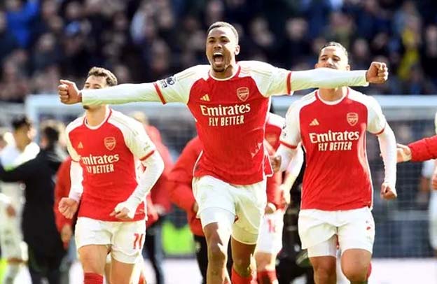 Arsenal Kalahkan Tottenham Hotspur 3-2 di Derby London Utara