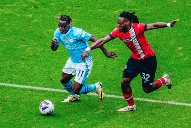 Man City Naik ke Puncak Liga Premier Mengalahkan Luton Town 5-1