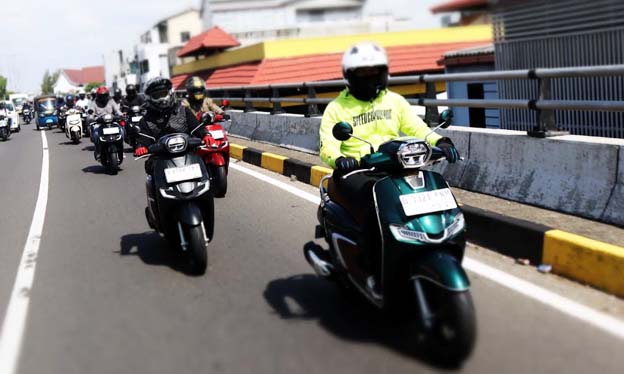 WMS Ajak Media Touring Tempat Bersejarah Pakai Honda Stylo