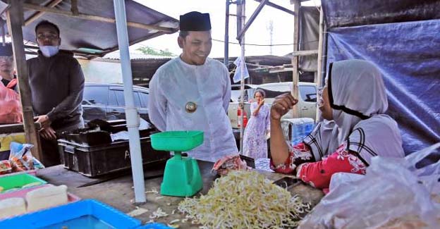 Pj Walikota Tangerang Blusukan di Pasar Sipon Cipondoh