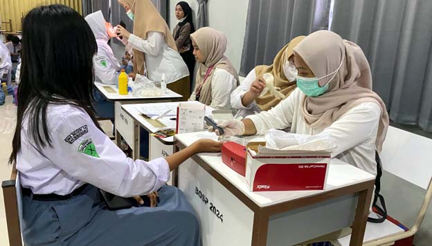 Puskesmas Sukatani Lakukan Skrining Kesehatan Siswa SMAN 14