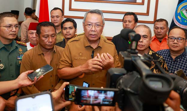 Benyamin Ajak Warga Babakan dan Mahasiswa Katolik Unpam Duduk Bareng