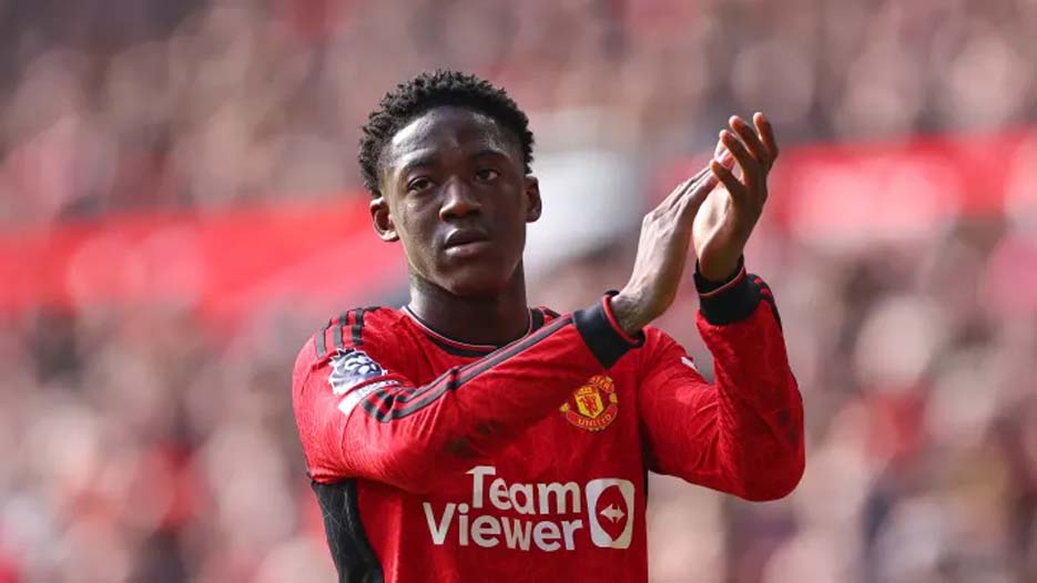 Barcelona Menawar Kobbie Mainoo dari Manchester United
