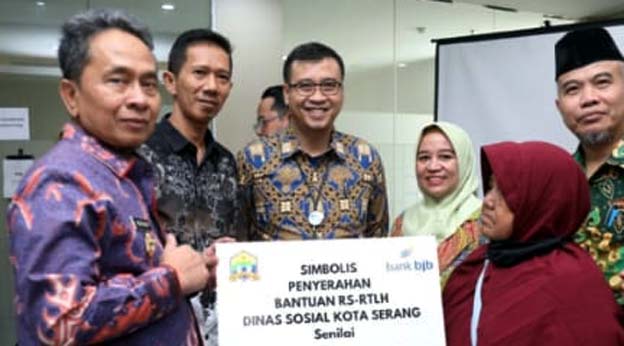 Pemkot Serang Berikan Bantuan Dana untuk 18 RTLH