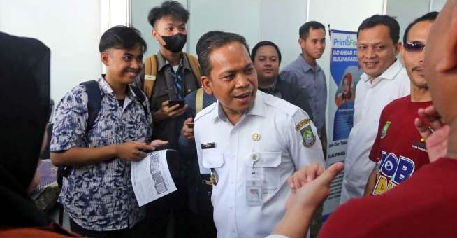 Pj Walikota Tangerang Buka Job Fair di Mal Metropolis