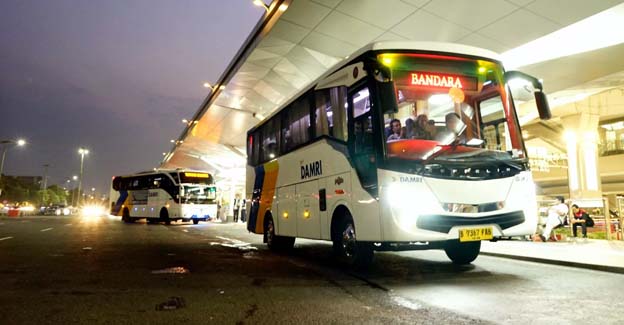 Intip Bus Medium DAMRI Rute Bandara Soekarno-Hatta