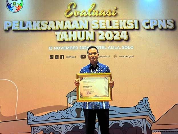 BKPSDM Kota Tangerang Raih Penghargaan Kota Dengan Layanan Kepegawaian Terbaik Pertama dari BKN Award