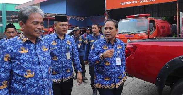 Nurdin Tinjau Posko Siaga Darurat Bencana Hidrometeorologi