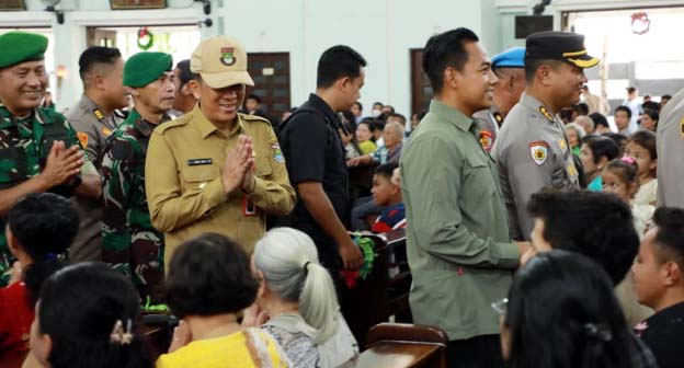 Pj Bupati Tangerang Pantau Pelaksanaan Natal di Santa Odelia