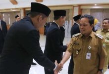 Lantik 21 JFT, Nurdin: Terus Berikan Pelayanan yang Berkualitas