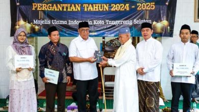 Benyamin Ajak Warga Tangsel Doa Bersama Sambut 2025