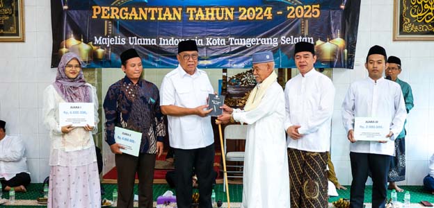 Benyamin Ajak Warga Tangsel Doa Bersama Sambut 2025