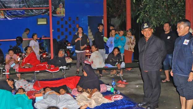 Pemkot Tangerang Berikan Bantuan Logistik untuk Korban Banjir