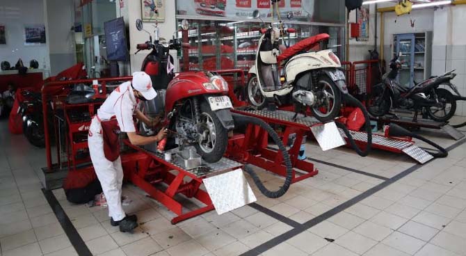 AHASS Hadirkan Diskon untuk Konsumen Wanita Pemilik Motor AT Honda