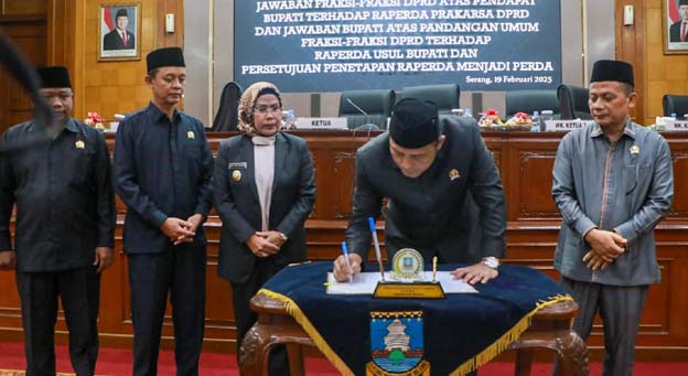 DPRD Tetapkan 3 Raperda menjadi Perda Kabupaten Serang