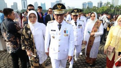 Andra Soni - Dimyati Natakusumah Dilantik Presiden Sebagai Gubernur dan Wakil Gubernur Banten