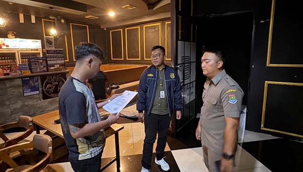 Satpol PP Gelar Operasi Tertib Ramadan di Wilayah Gading Serpong