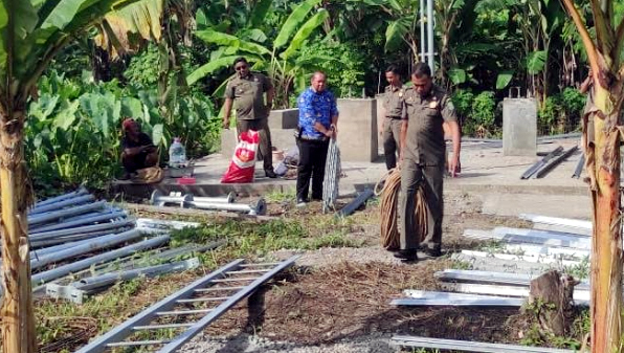 Satpol PP Kota Tangerang Hentikan Pembangunan Tower BTS Tanpa Izin