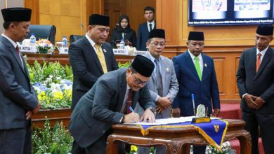 DPRD Kabupaten Serang Tetapkan Bupati dan Wabup Terpilih