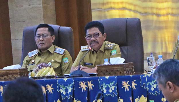 Tanggapi Keluhan, Sachrudin Minta Pembenahan Layanan Dukcapil