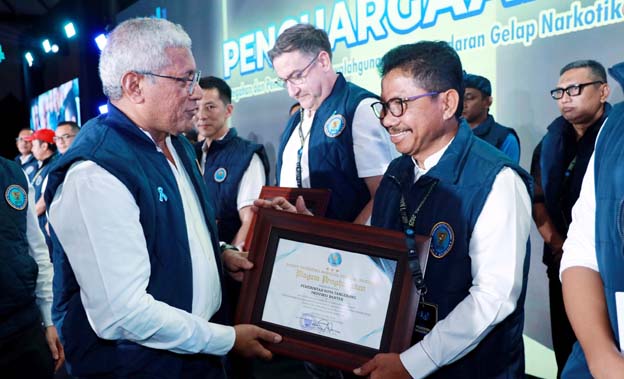 Pemkot Tangerang Raih Penghargaan P4GN dari BNN RI