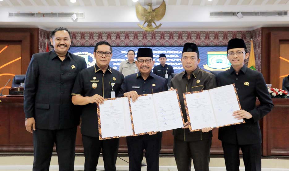 Rapat Paripurna DPRD Kota Tangerang, Raperda RPJMD 2025-2029 Disahkan Menjadi Perda