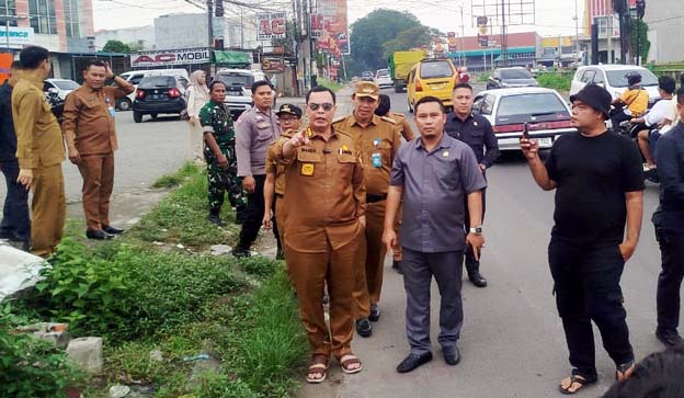 Walikota Serang Pantau Persiapan Pelebaran Simpang Titan Arum