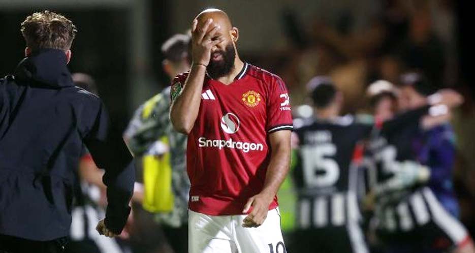 Man Utd Tersingkir dari Piala Carabao Melalui Adu Penalti Melawan Grimsby Town