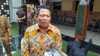 Komisi III Komisi III DPRD Kota Tangerang Minta Pengembang Kantor Farmasi Revisi IzinDPRD Kota Tangerang Minta Pengembang Kantor Farmasi Revisi Izin