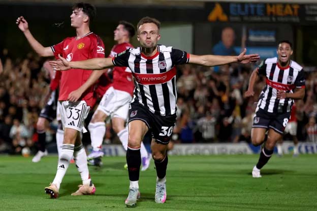 Man Utd Tersingkir dari Piala Carabao Melalui Adu Penalti Melawan Grimsby Town