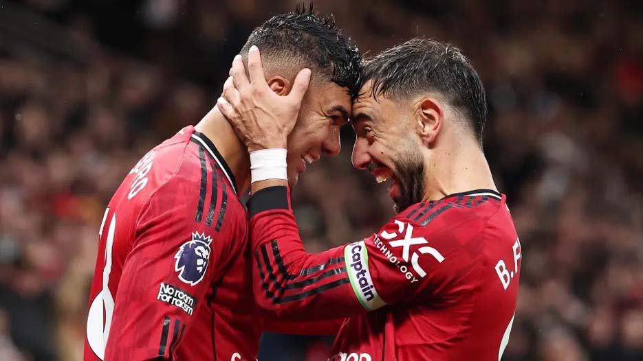 Gol Bruno Fernandes dan Casemiro Bawa Man Utd Kalahkan Chelsea 2-1