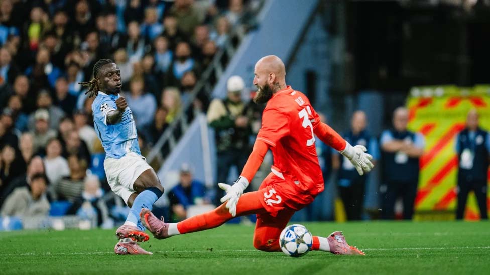 Manchester City Menampilkan Performa Dominan 2-0 Melawan Napoli