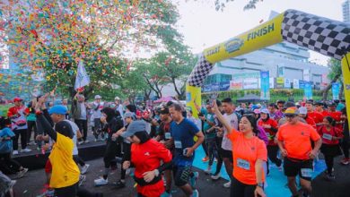 Benyamin Lepas Ribuan Peserta Road to Tangsel Marathon 2025